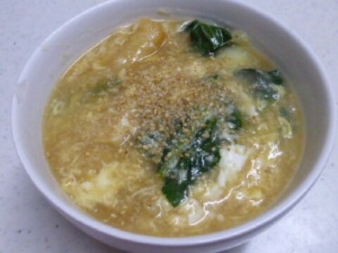 チンゲン菜と揚げの卵スープ